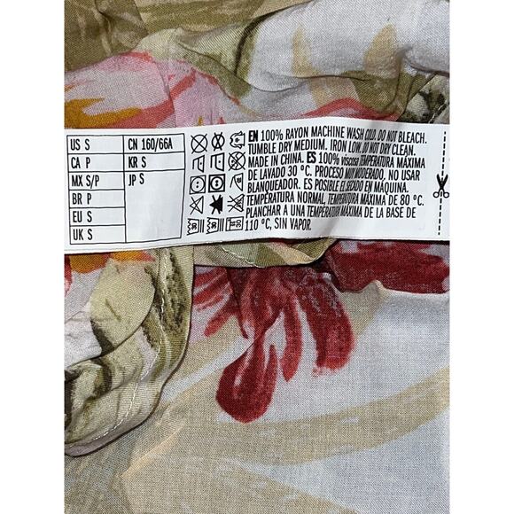 Forever 21 Swimsuit Coverup Romper Women Small Short Floral Beach Swim Wear - Picture 6 of 8